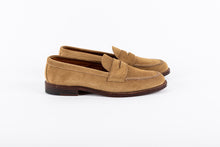 Load image into Gallery viewer, Unlined Penny Loafer - Suede - Handsewn