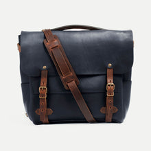 Load image into Gallery viewer, Postman Eclair Bag (L)