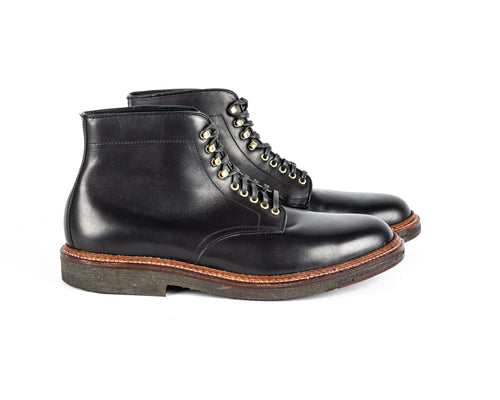 Plain Toe Boot