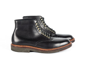 Plain Toe Boot