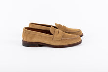Load image into Gallery viewer, Unlined Penny Loafer - Suede - Handsewn