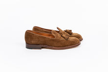 Load image into Gallery viewer, Tassel Moccasin - Suede