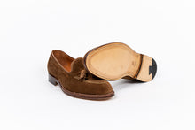 Load image into Gallery viewer, Tassel Moccasin - Suede