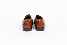 Load image into Gallery viewer, Medallion Tip Bal - Calfskin