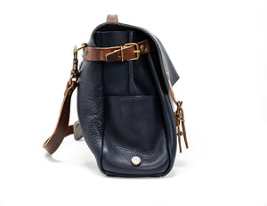 Postman Eclair Bag (M)