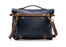 Load image into Gallery viewer, Postman Eclair Bag (M)