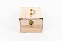 Load image into Gallery viewer, Alden Valet Shoe Care Box